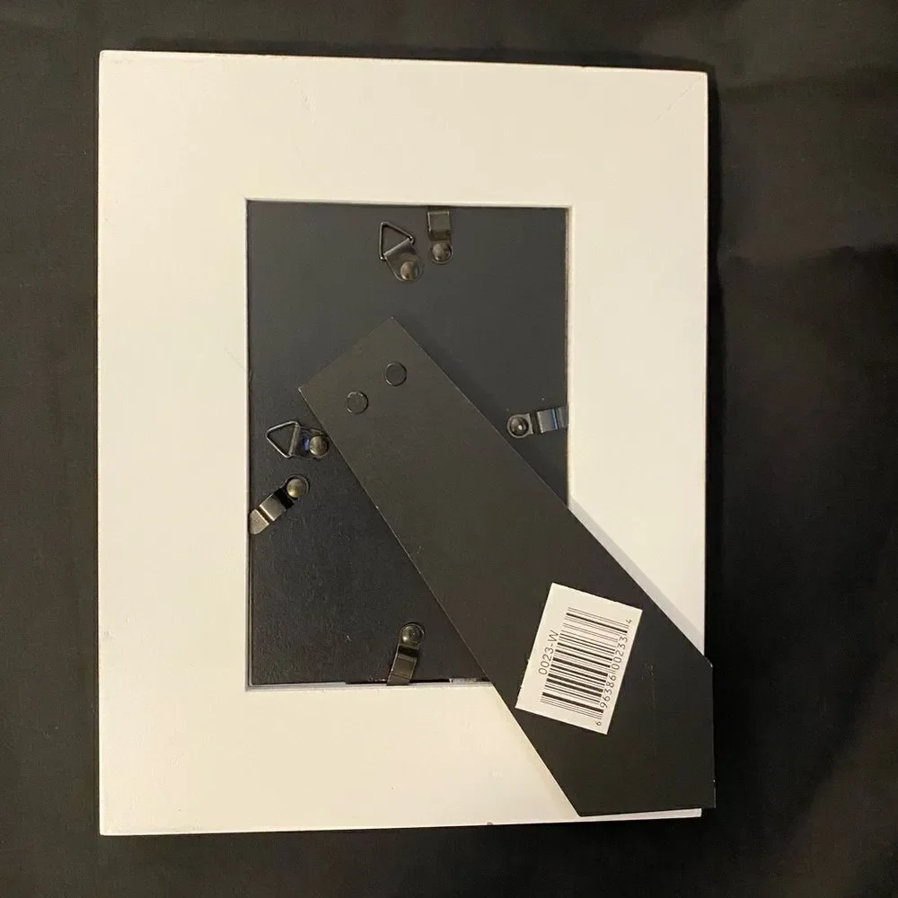 N/A picture frame